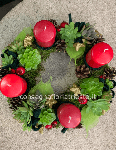 Coroncina dell'Avvento con piante grasse