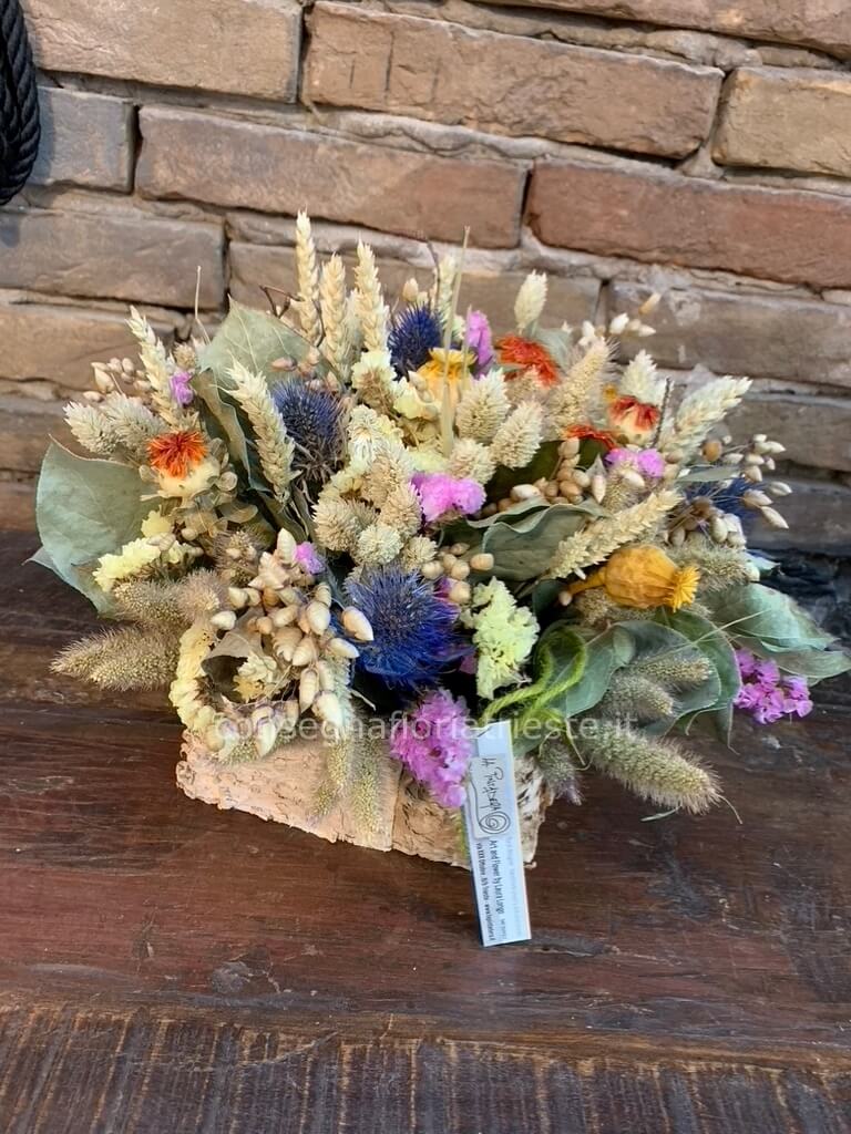 composizione fiori secchi naturali » Fiori a Trieste. Acquisto, invio e  consegna fiori a domicilio a Trieste.